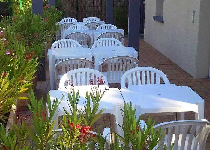 Отель Bel Alp Маноск